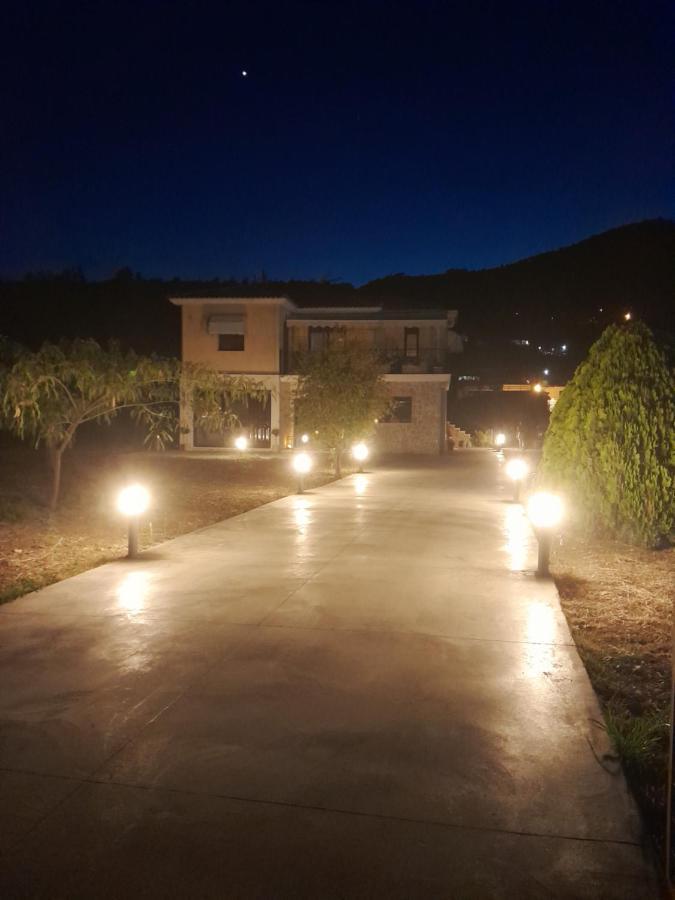 Central House 2 Epidaurus Esterno foto